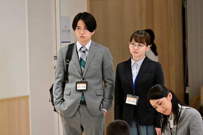 菊池風磨、山田杏奈『ゼイチョー ~「払えない」にはワケがある~』第3話より(C)日本テレビ