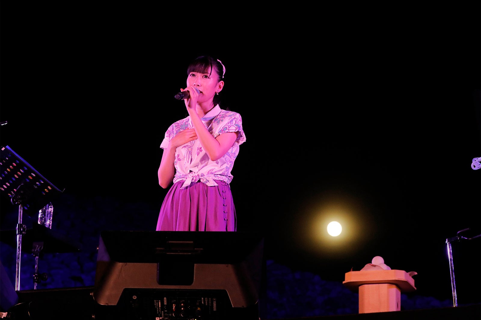 ももクロ高城れに、沖縄・世界遺産で熱唱＜「ハイサイれにちゃん