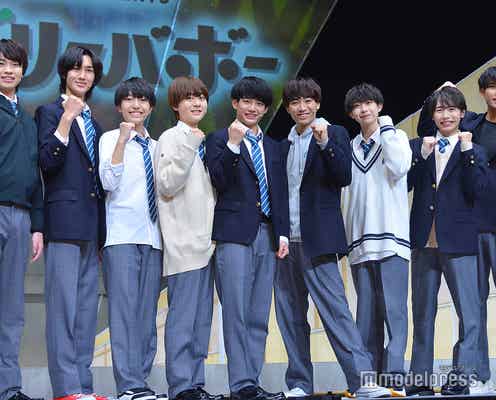 関西ジャニーズJr.AmBitious、初単独舞台開幕 企画担当・大倉忠義「初めて陸のギャグで笑った」<アンビリーバボー>