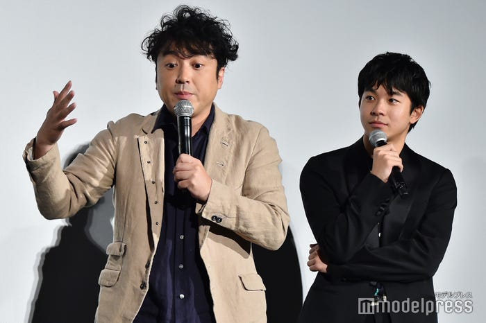 長澤まさみについて力説するムロツヨシ、見守る太賀その2 (C)モデルプレス