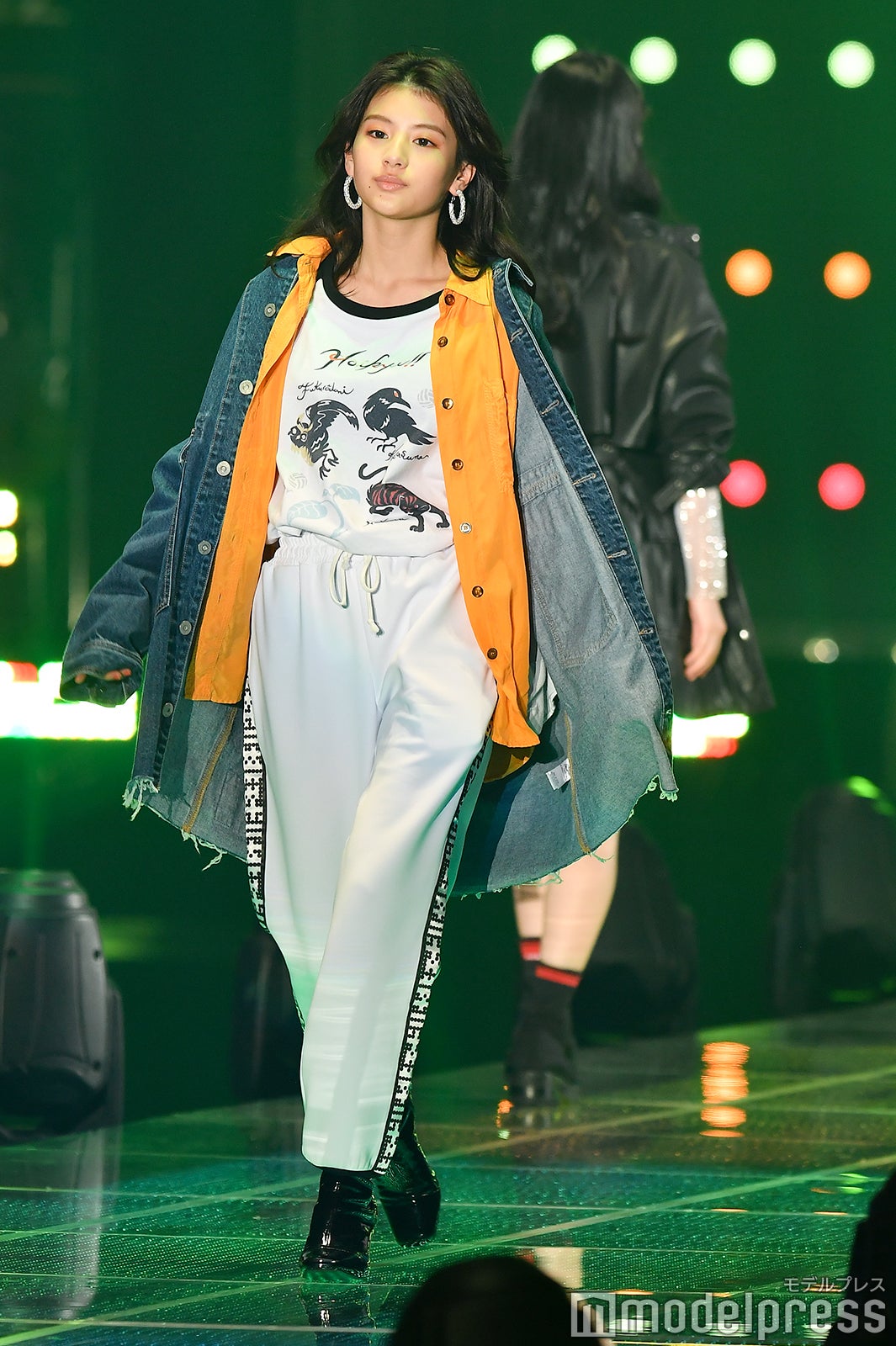 出口夏希（C）モデルプレス