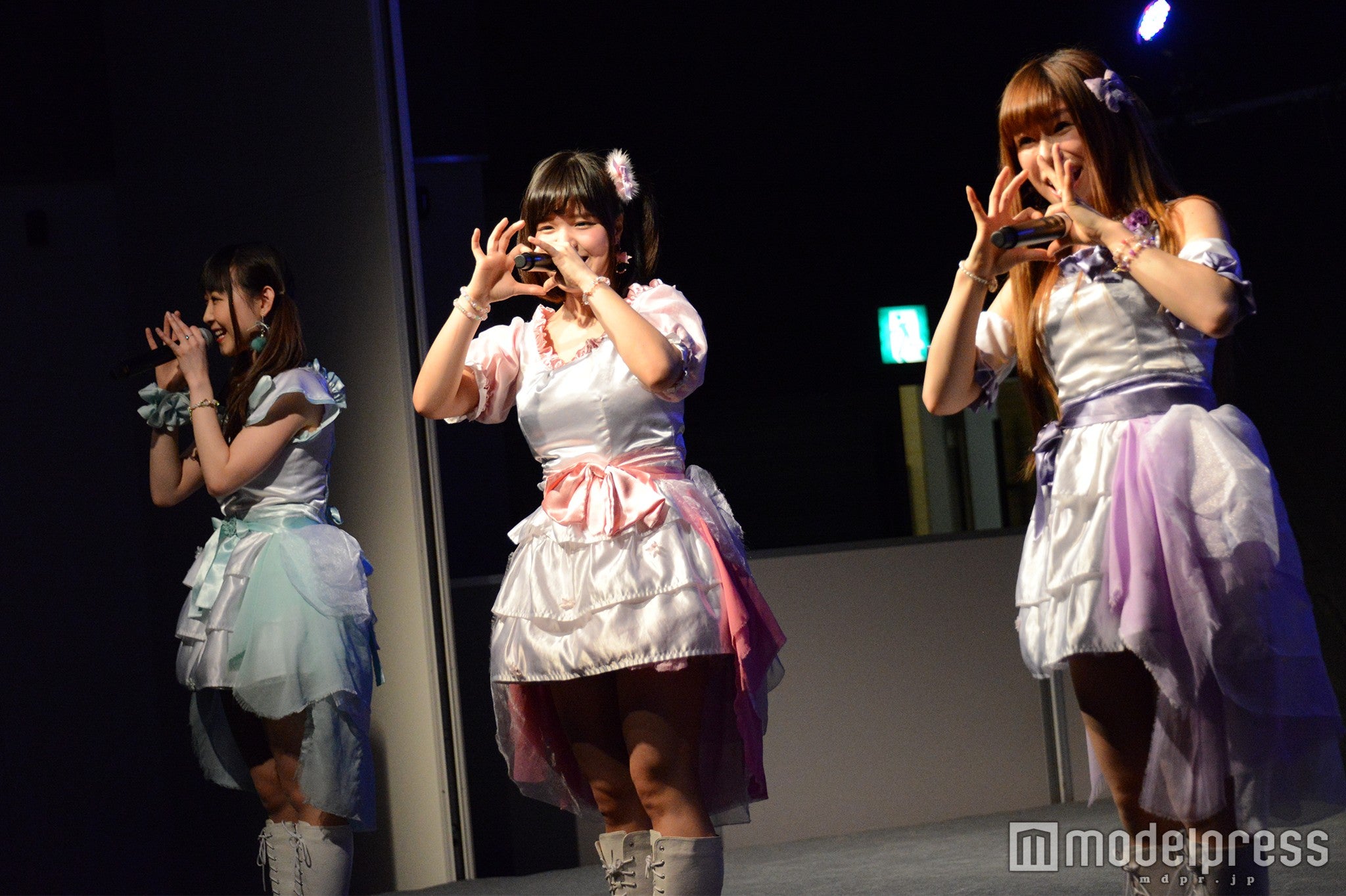 HAPPY ANNIVERSARY、迫力パフォーマンスで魅了 大型フェスでアピール