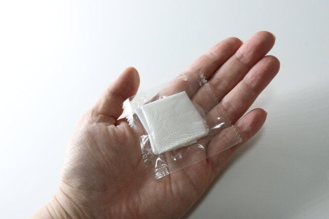 持ち運びやすいポリエチレン手袋