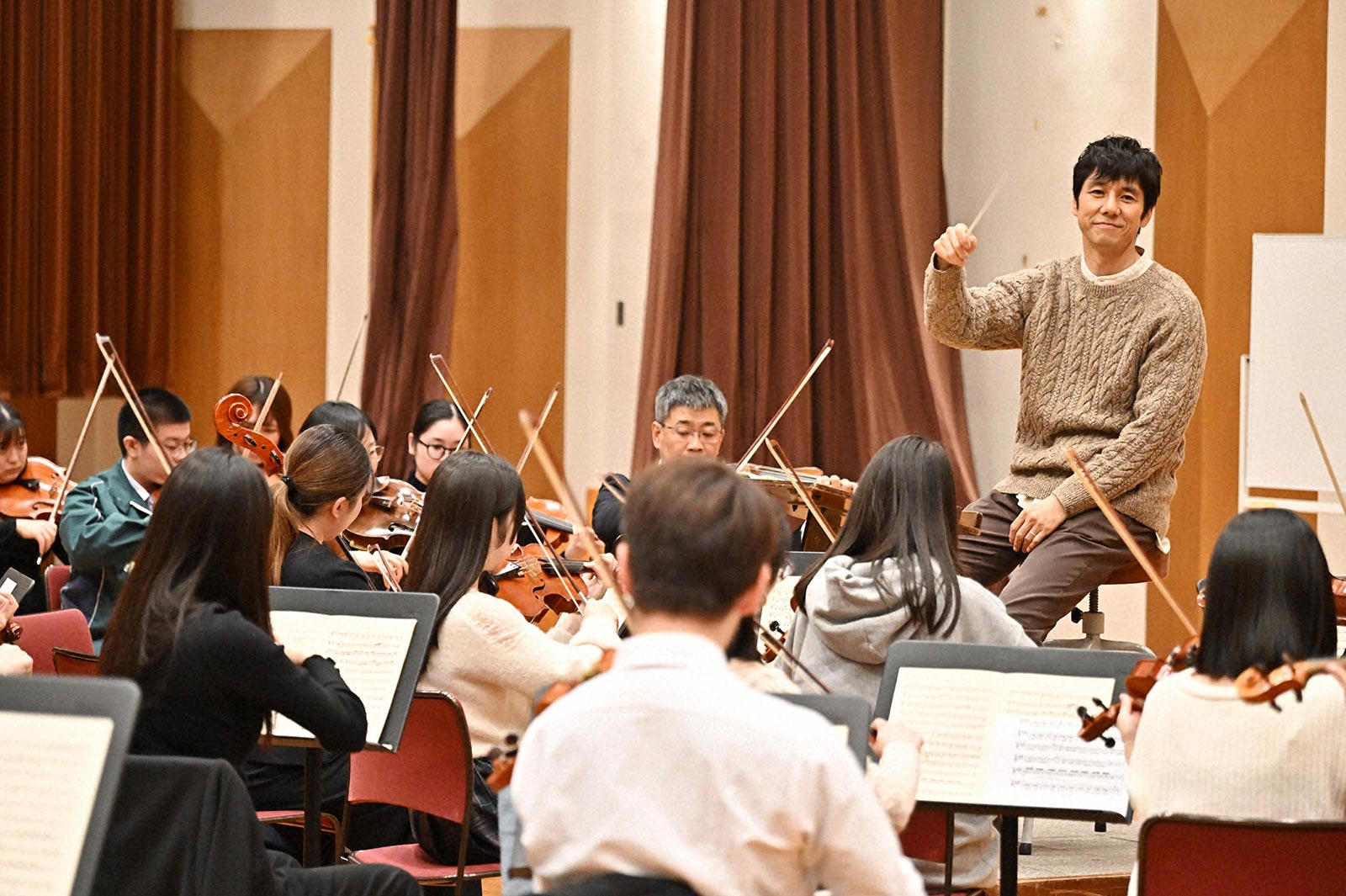 西島秀俊ら「さよならマエストロ～父と私のアパッシオナート～」第2話より（C）TBS