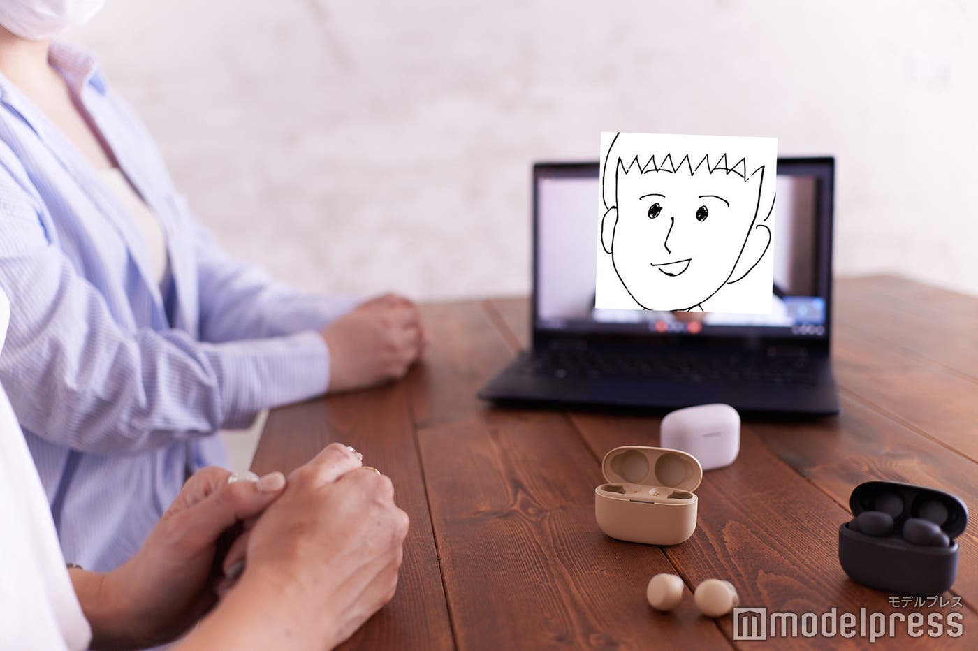 (C)モデルプレス