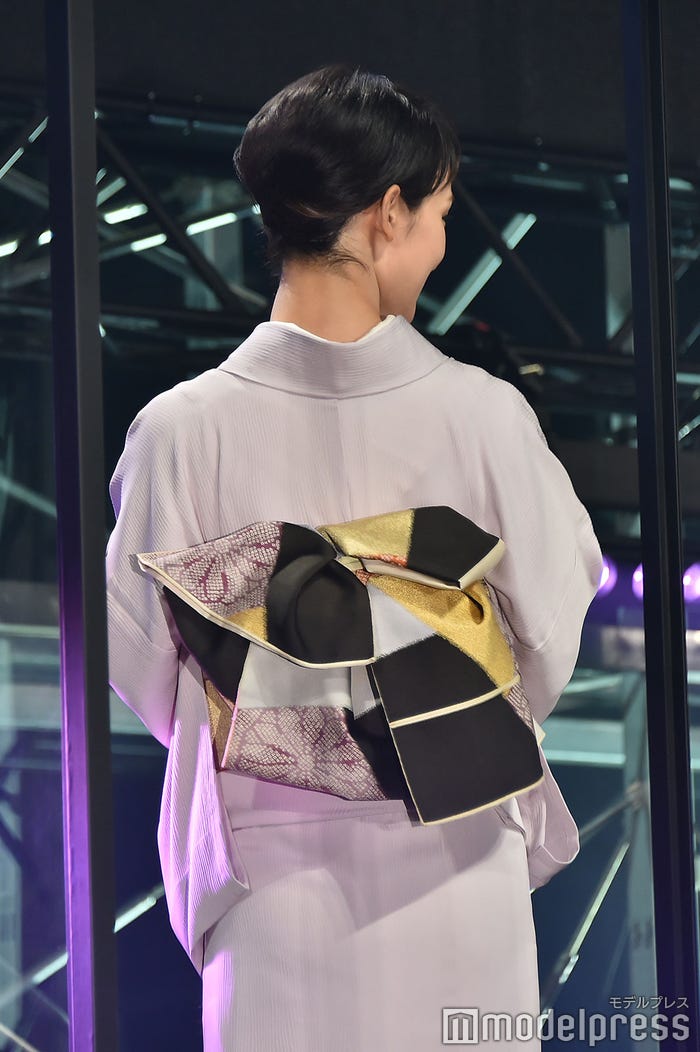 剛力彩芽(C)モデルプレス
