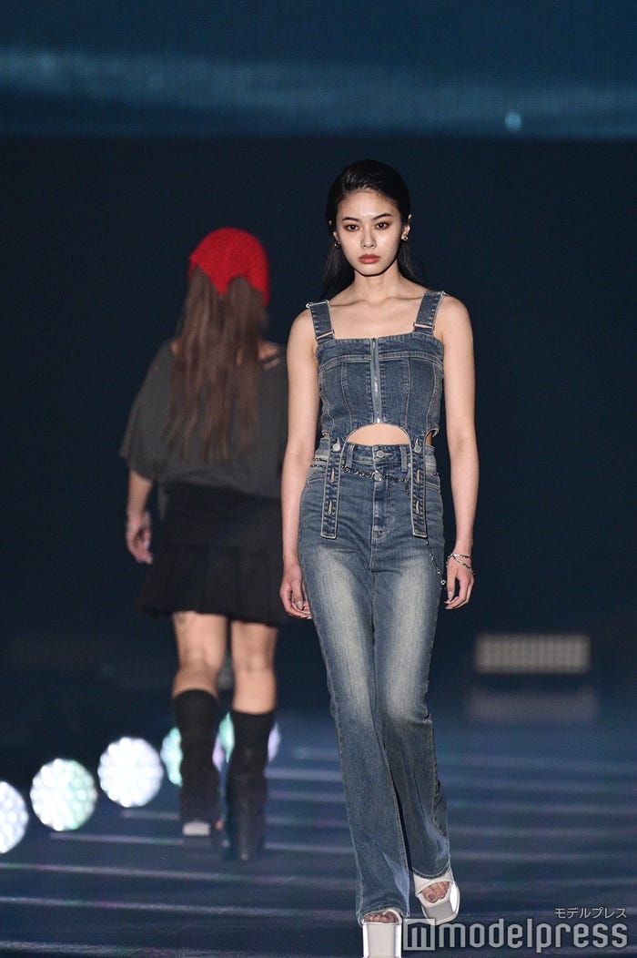 安斉星来(C)モデルプレス