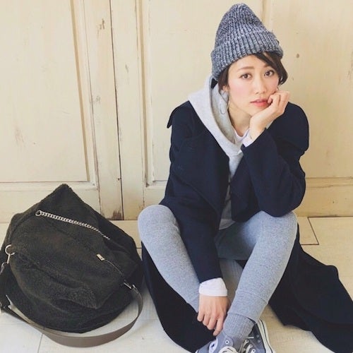 冬のguスウェットパンツコーデ15選 楽チンでおしゃれな着こなし方って モデルプレス