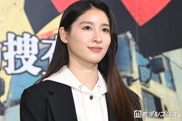 土屋太鳳(C)モデルプレス