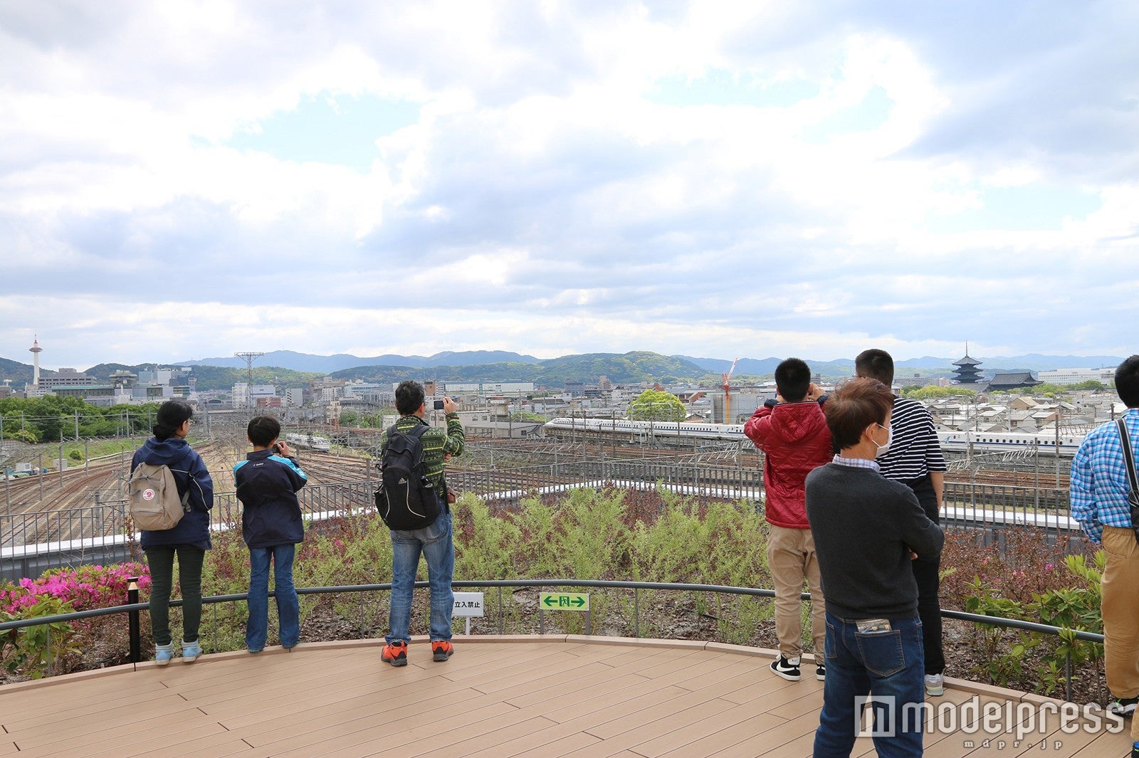 スカイテラス／画像提供：西日本旅客鉄道