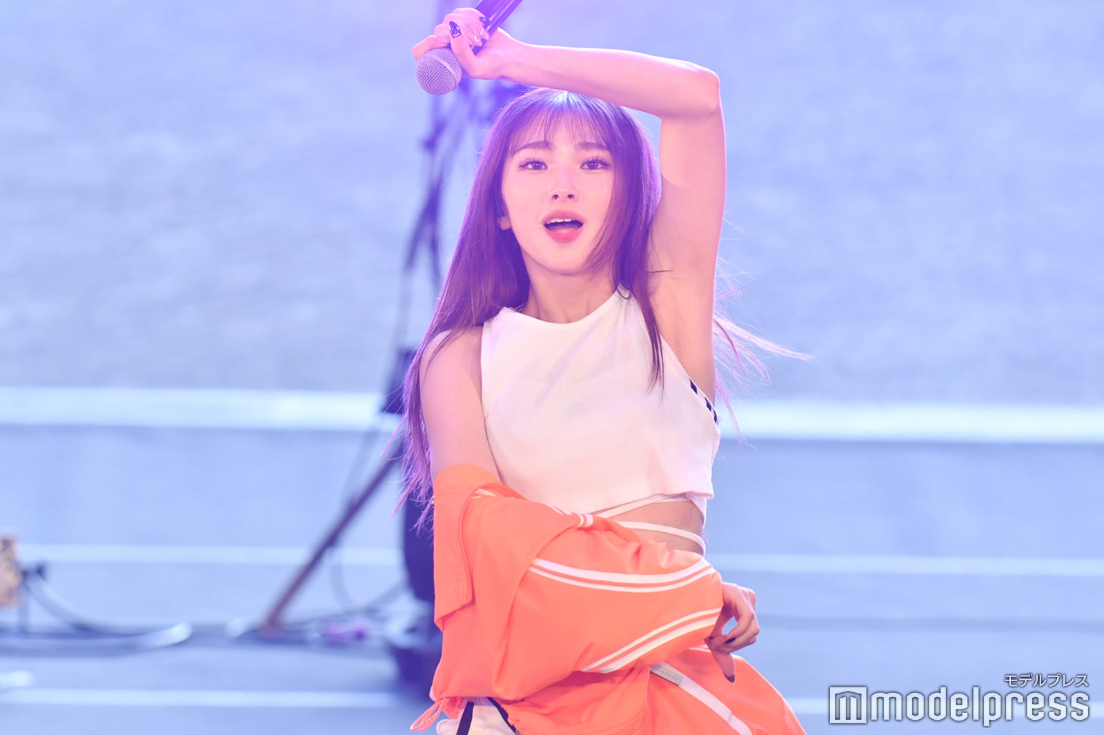 （C）モデルプレス