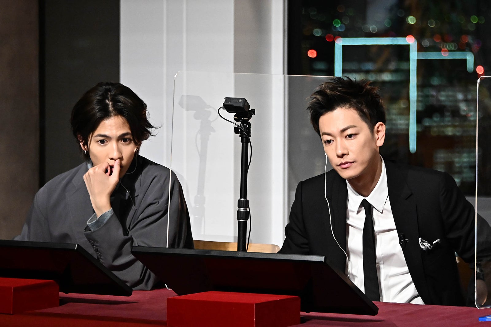 志尊淳、佐藤健（C）TBS