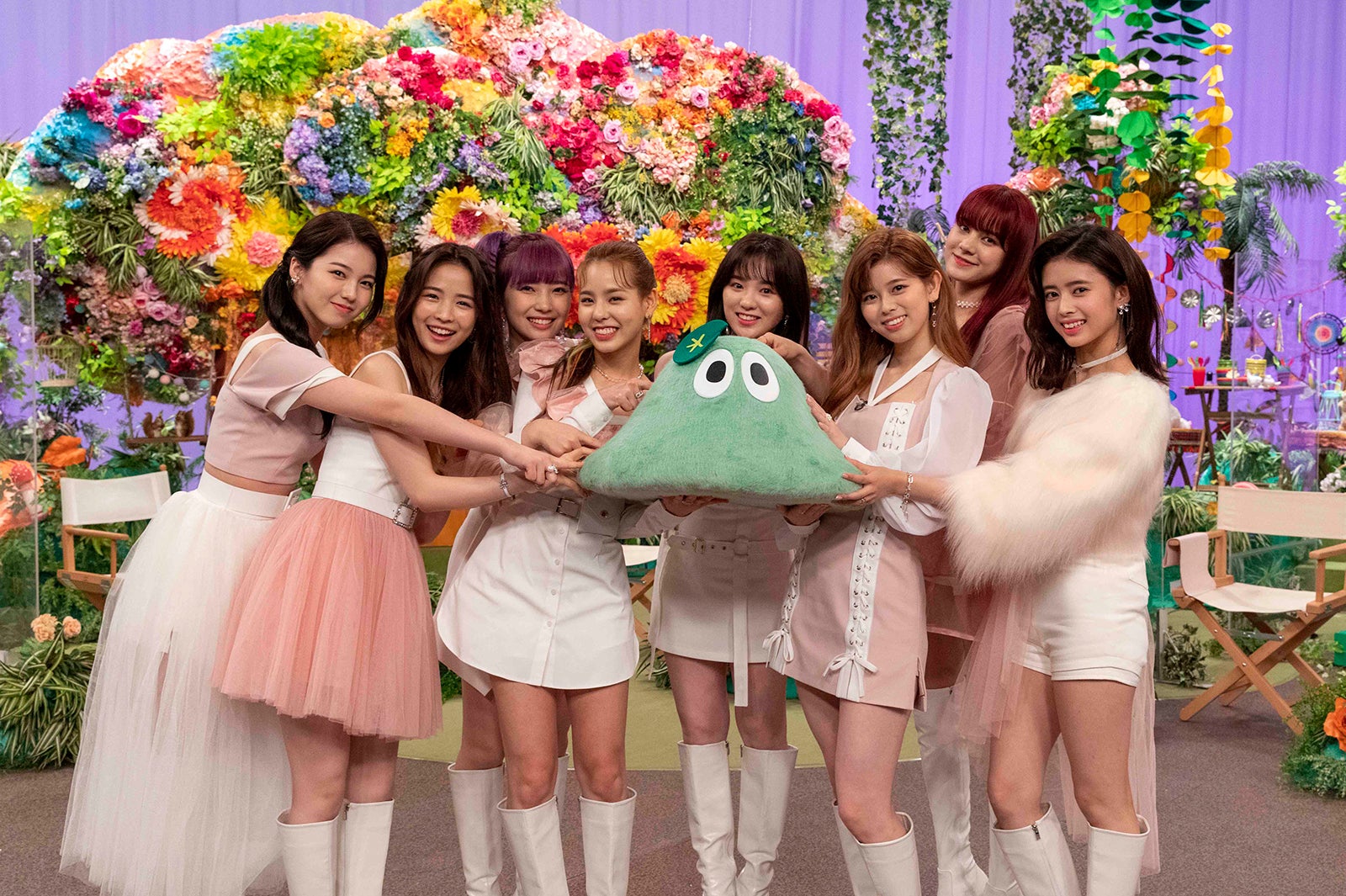 NiziU「沼にハマってきいてみた」出演決定　感動の裏側明かす