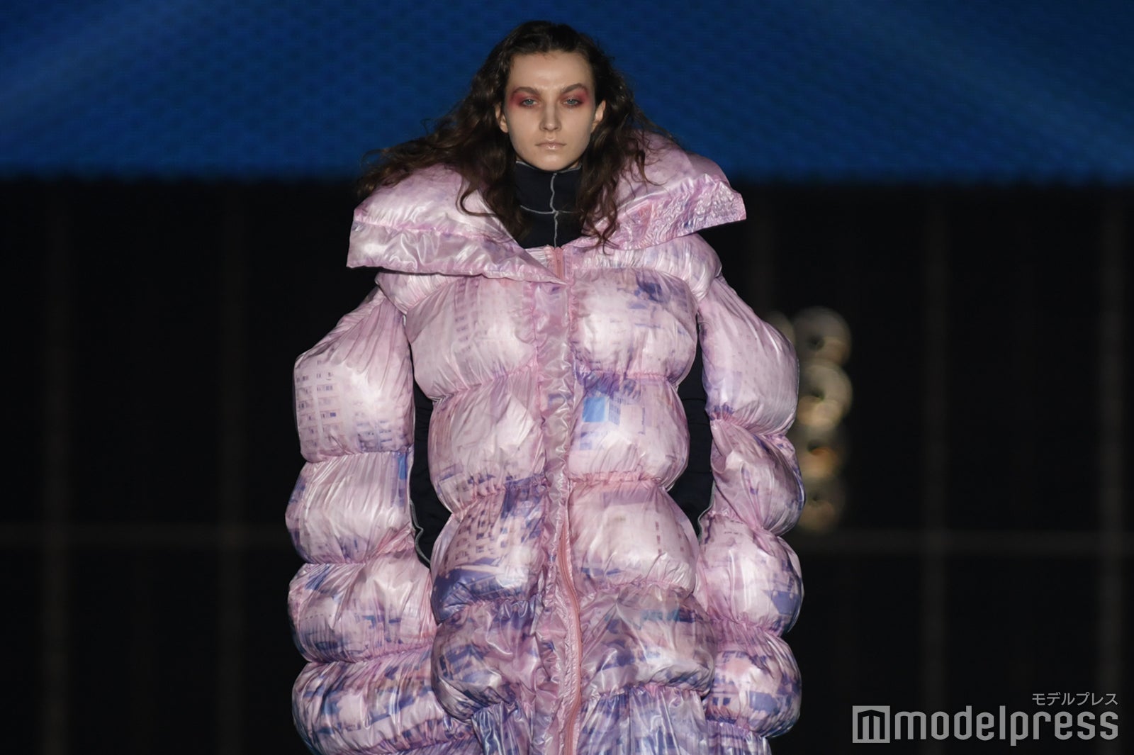 （C）モデルプレス