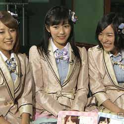 AKB48高橋みなみ、渡辺麻友、松井珠理奈／「SWITCHインタビュー 達人達」（C）NHK