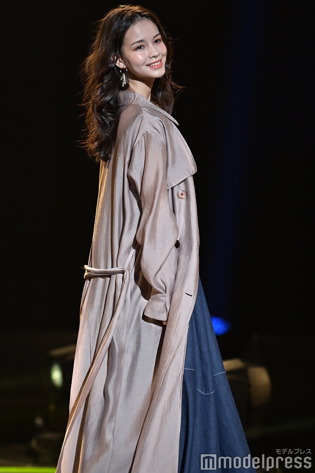 （C）モデルプレス