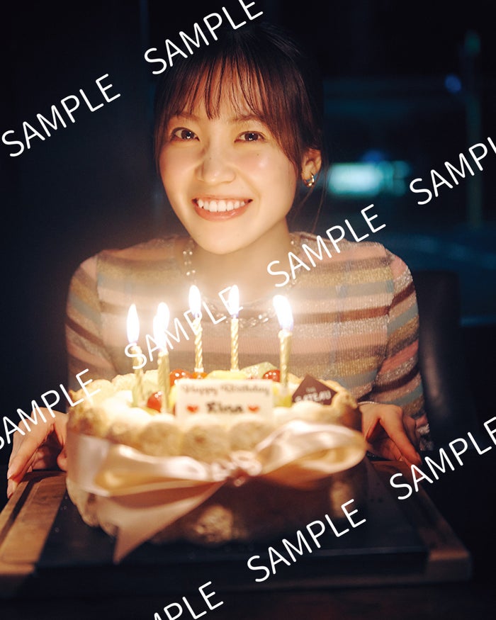 櫻坂46松田里奈、オークランドで26歳誕生日祝福 1st写真集封入特典解禁【まつりの時間】