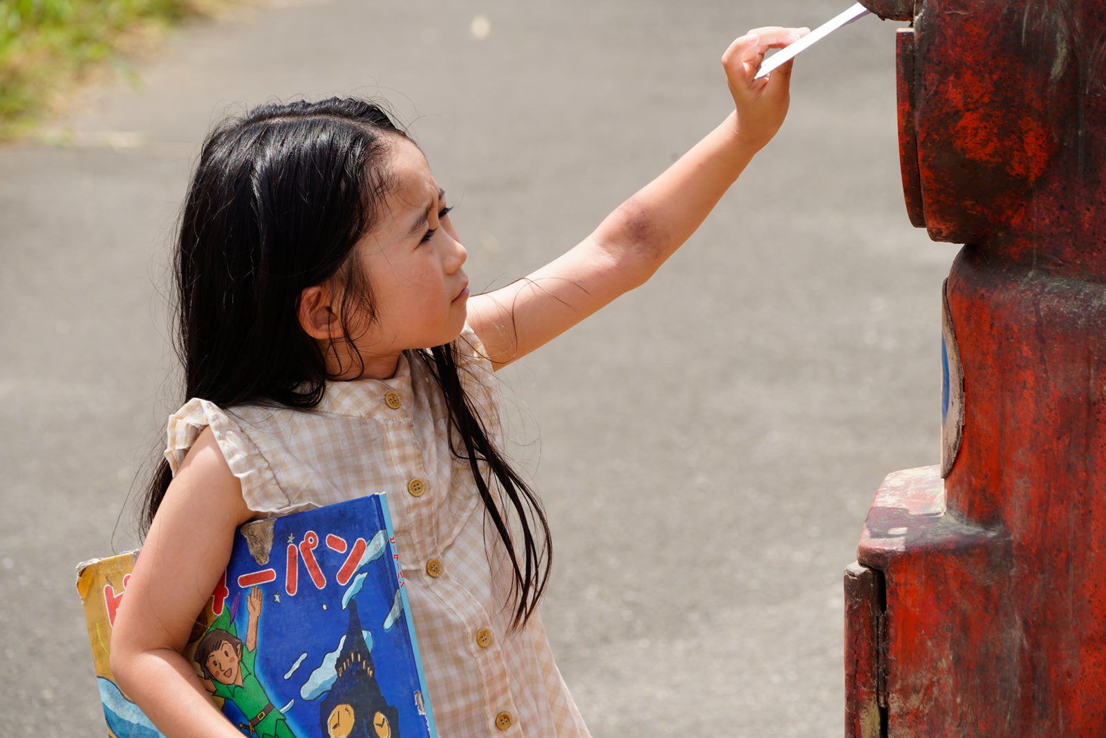 泉谷星奈「ブラックポストマン」第4話より（C）テレビ東京