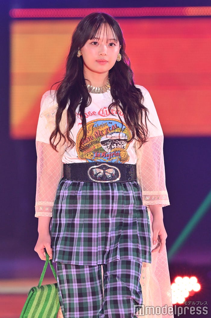 濱岸ひより(C)モデルプレス