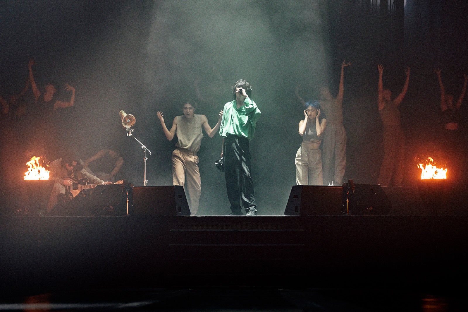 米津玄師／「米津玄師 2022 TOUR／変身」の様子（C）太田好治／立脇卓／横山マサト／八尾武志