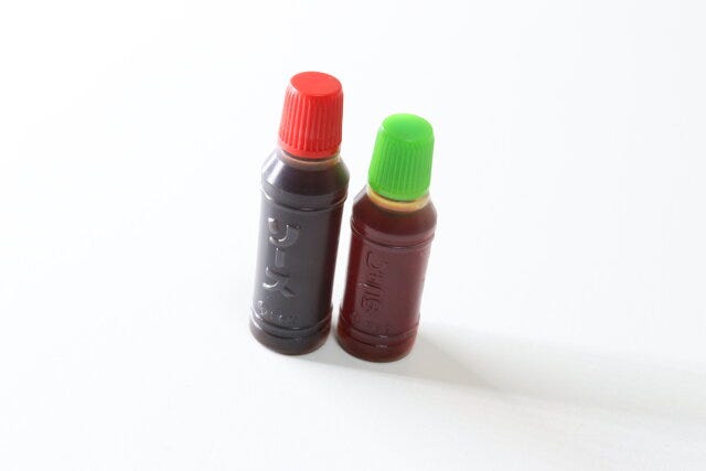 おべんとうソース　おべんとうしょうゆ　容器