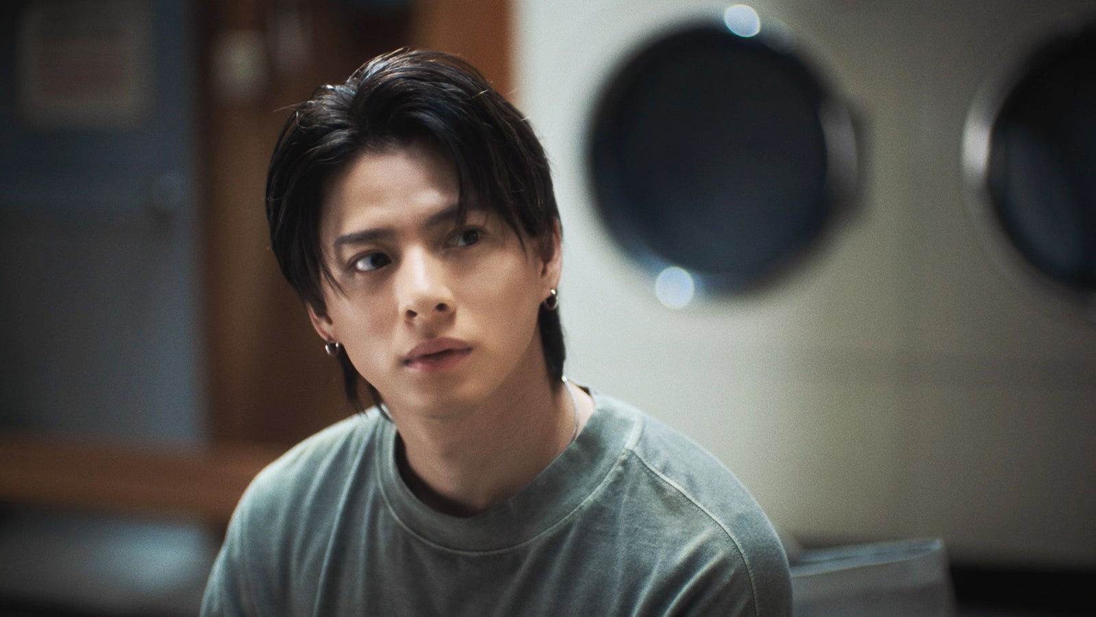 Number_i平野紫耀、新CMでピュアな眼差し 香りの魅力も明かす