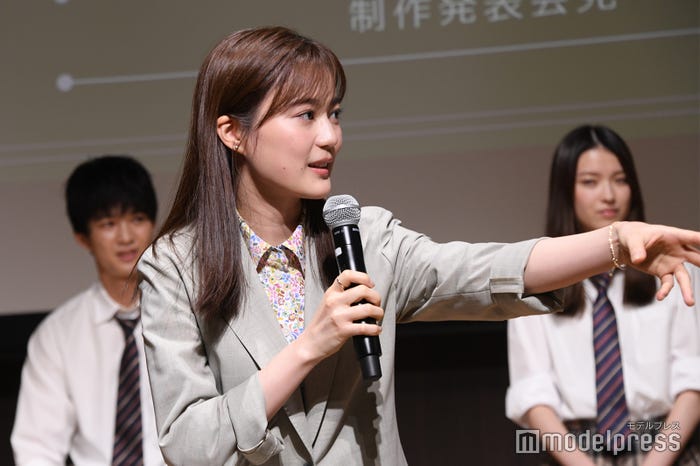 生田絵梨花(C)モデルプレス