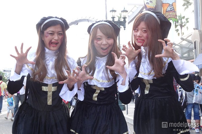 Usjハロウィーン 今年は グループ仮装 がトレンドに 女子旅プレス Usjハロウィーン 今年は グループ仮装 がトレンドに 女子旅プレス