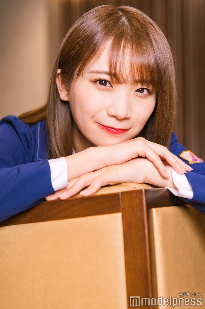 乃木坂46秋元真夏 キャプテン就任で新たな課題 気づいた桜井玲香のすごさ ファン質問に回答 しあわせの保護色 インタビュー モデルプレス 乃木坂46秋元真夏 キャプテン就任で新たな課題 気づいた桜井玲香のすごさ ファン質問に回答 しあわせの保護色 インタビュー モデルプレス