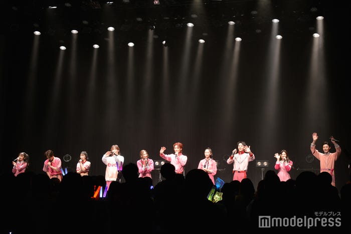 ONE LOVE ONE HEART(C)モデルプレス