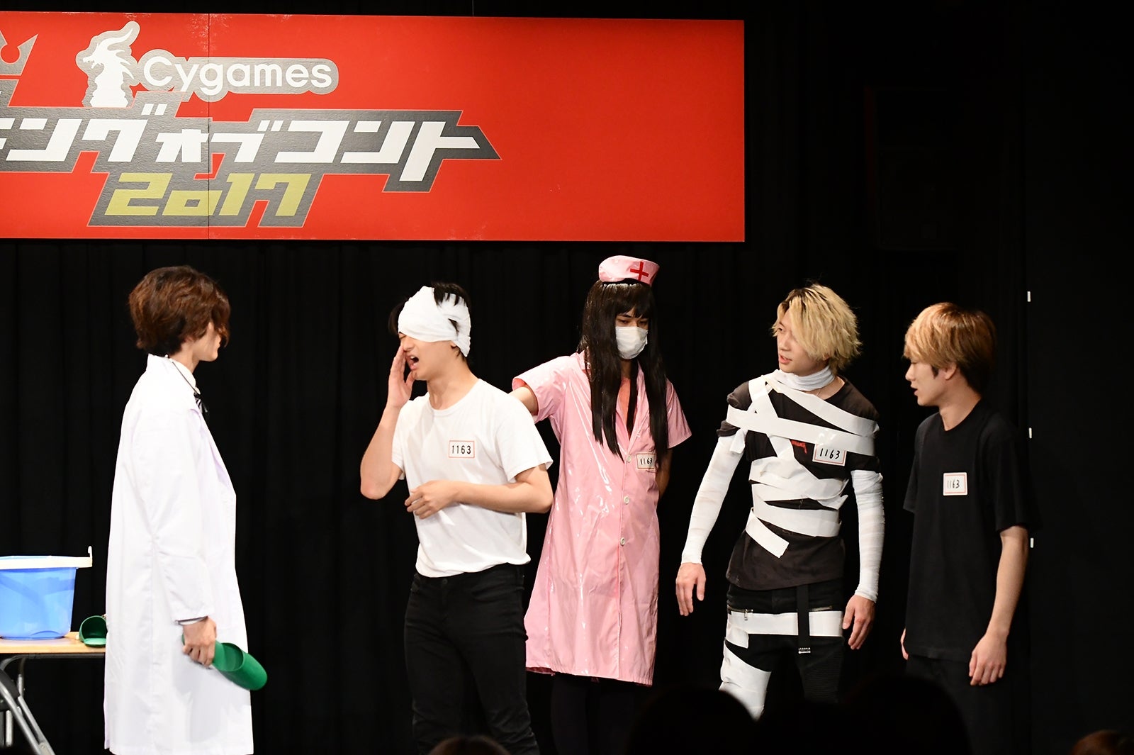 ネタを披露するDISH//（C）TBS