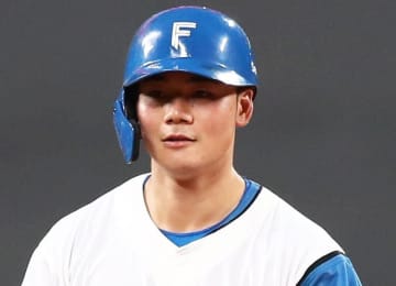 日本ハム 清宮幸太郎にアクシデント 北谷到着後、名護に戻る 新庄監督「トラブルあったみたい。ウエート中に」