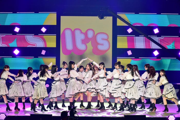乃木坂46(C)Rakuten GirlsAward 2024 SPRING/SUMMER