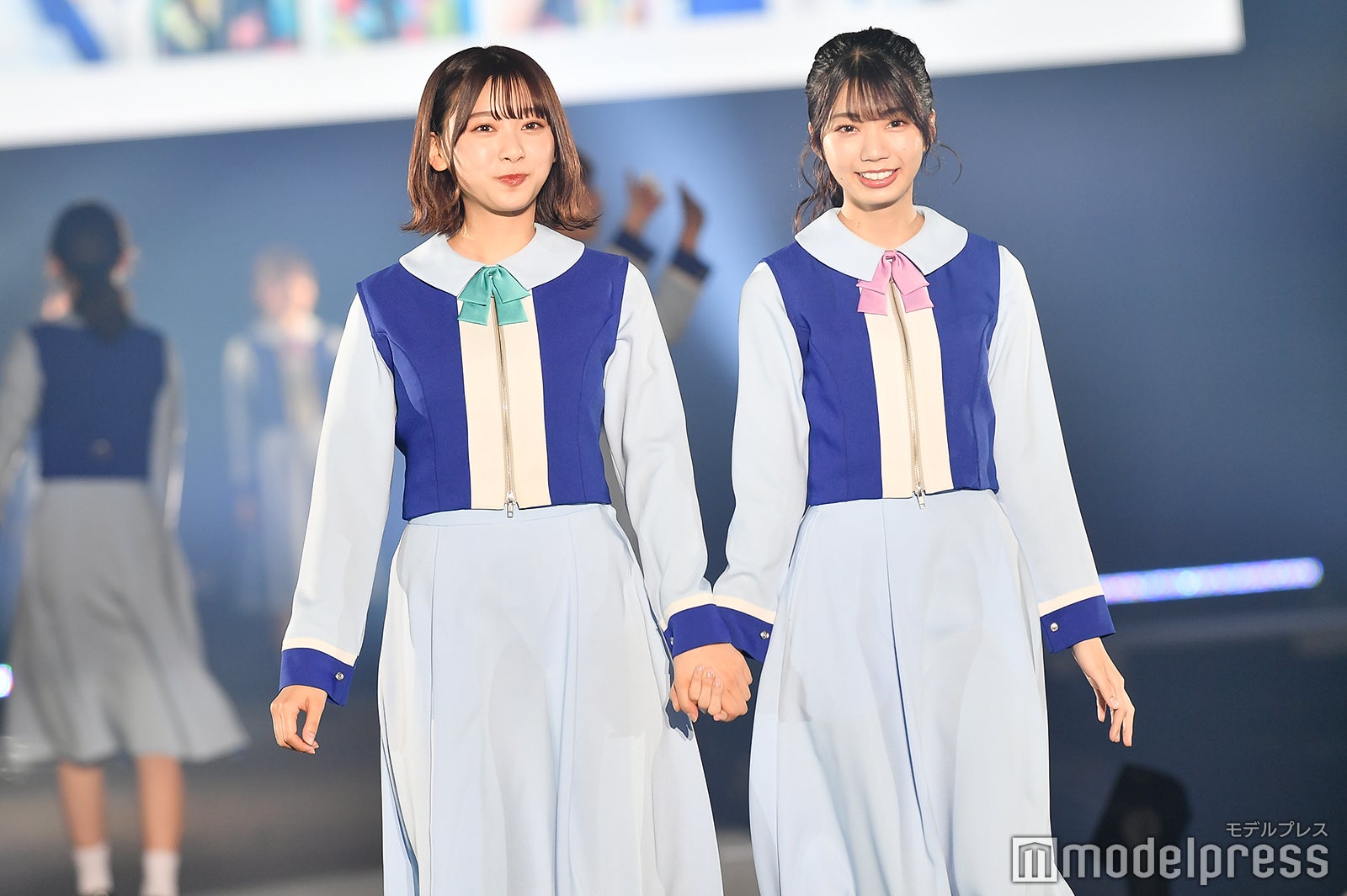 富田鈴花、高本彩花 （C）モデルプレス