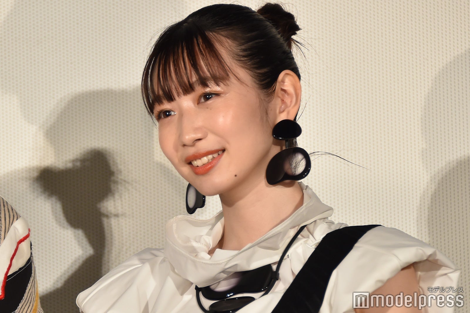 岡本夏美（C）モデルプレス