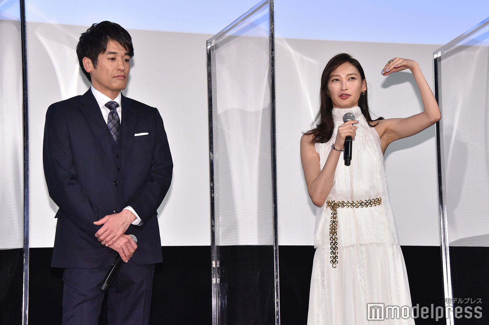 佐藤隆太、大政絢（C）モデルプレス