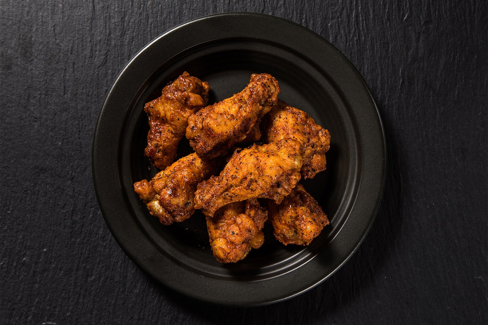 バッファローチキンウィング／画像提供：TRANSIT GENERAL OFFICE