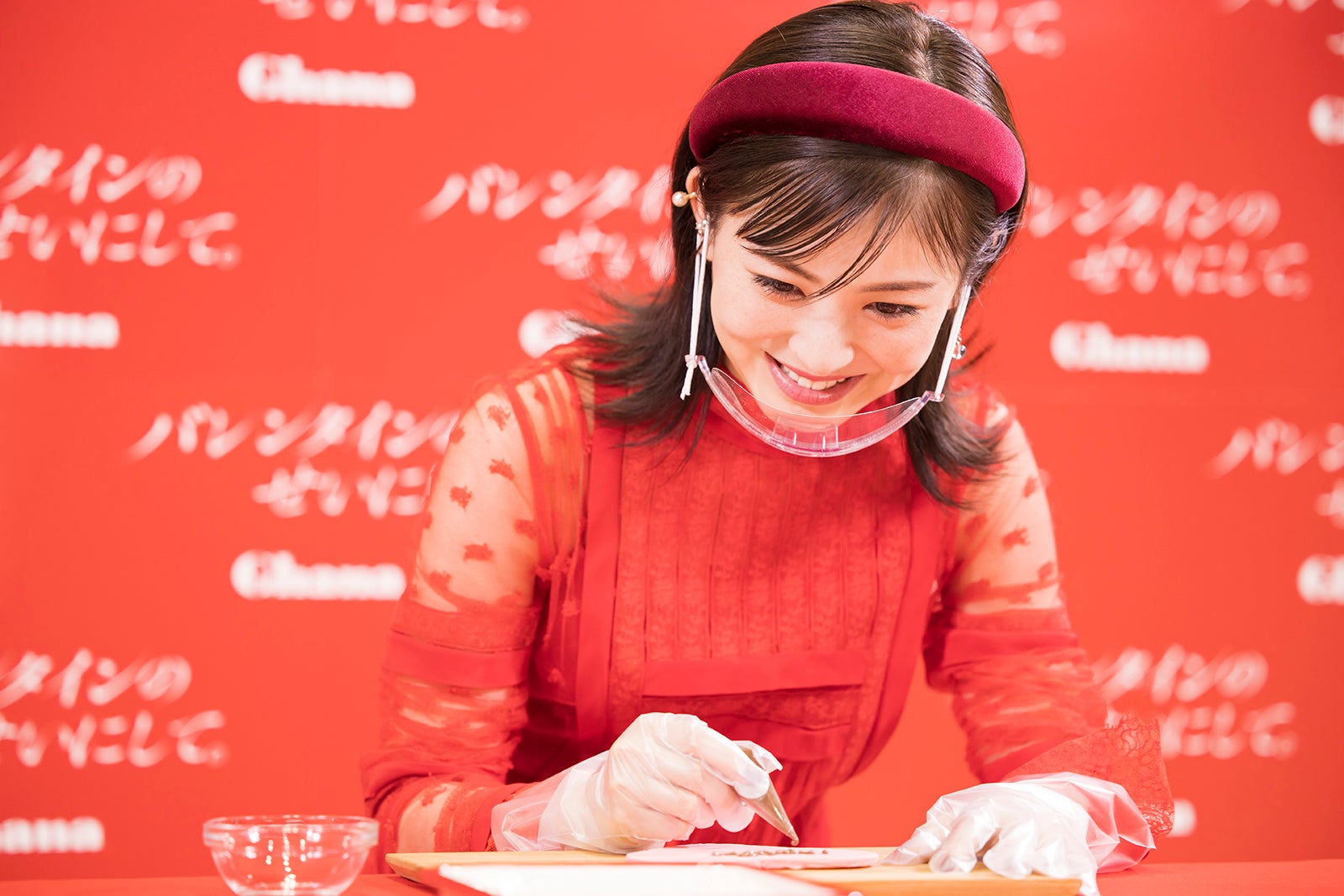 浜辺美波／新WEB動画メイキングより（提供写真）