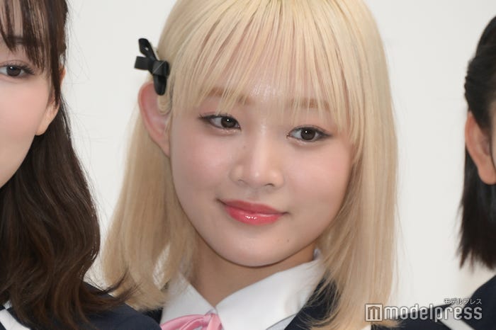 イメチェン前のSHIZUKU(飯田栞月)(C)モデルプレス