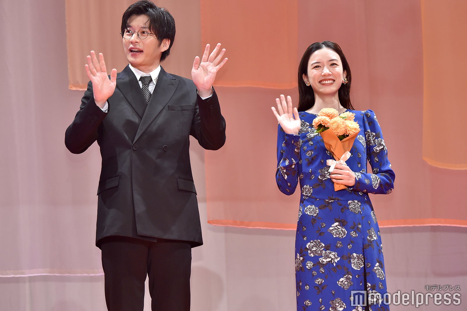 田中圭、永野芽郁 （C）モデルプレス