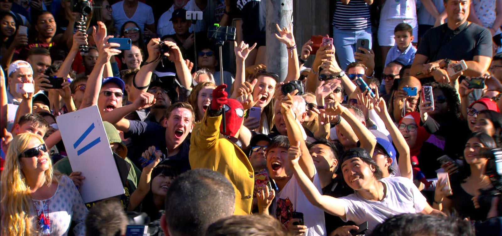 関ジャニ∞渋谷すばる＆大倉忠義、ワールドプレミア初参加で興奮　夢の対面が実現