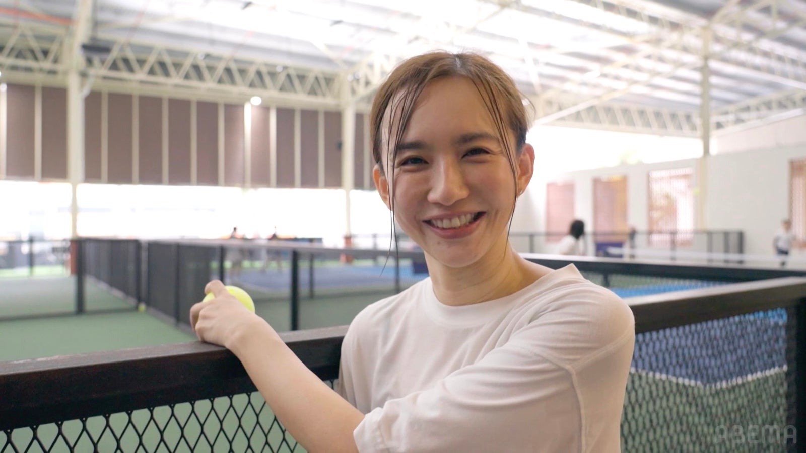 優木まおみ「エイジレスボーイズ」（C）AbemaTV, Inc.