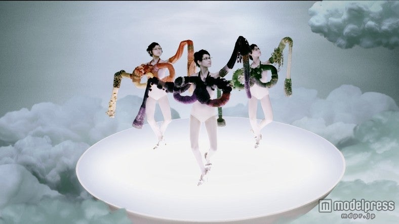 水原希子／「Zoff（ゾフ）」新CM「くにゅくにゅ篇」より