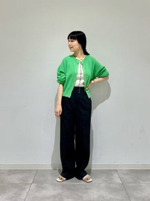 カーディガン　コーデ