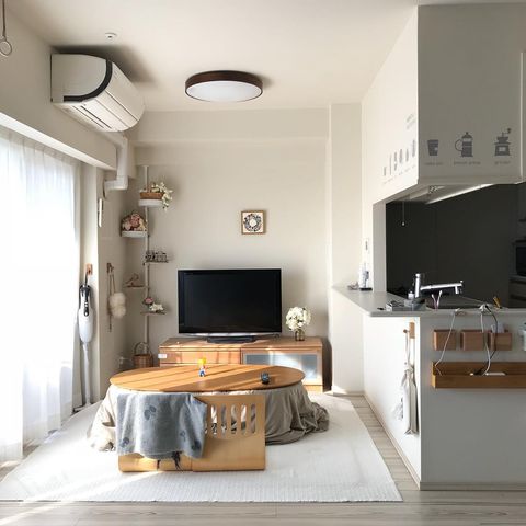 狭い部屋でもこたつを置きたい レイアウトのお手本になる実例をまとめました モデルプレス