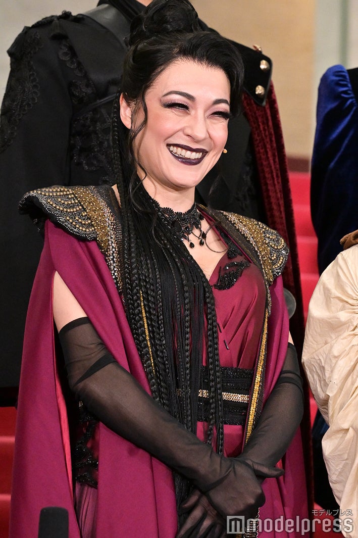 シルビア・グラブ（C）モデルプレス