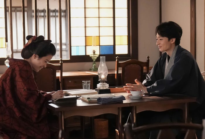 円井わん、濱正悟「ばけばけ」第82話(C)NHK