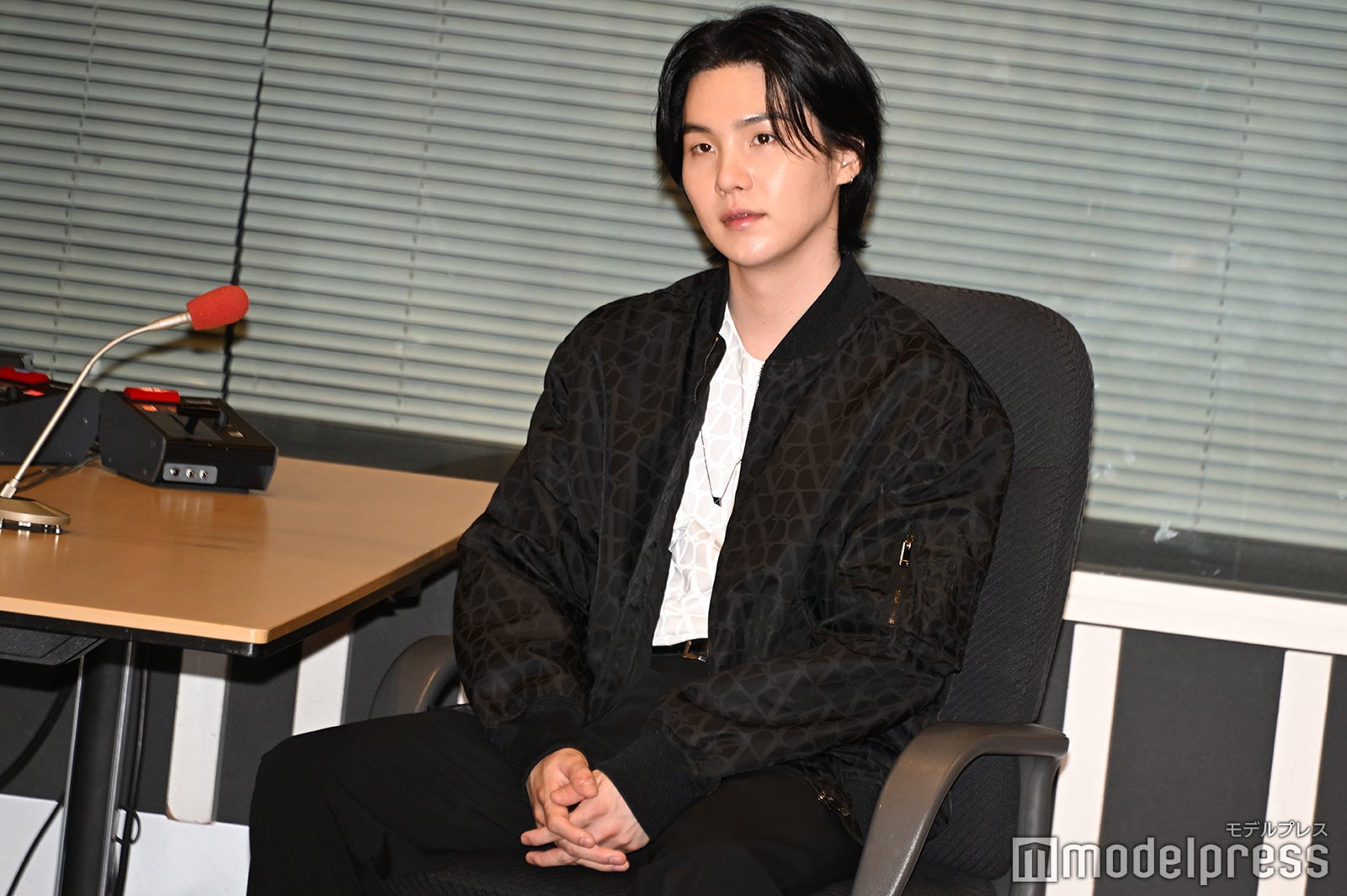 SUGA（C）モデルプレス