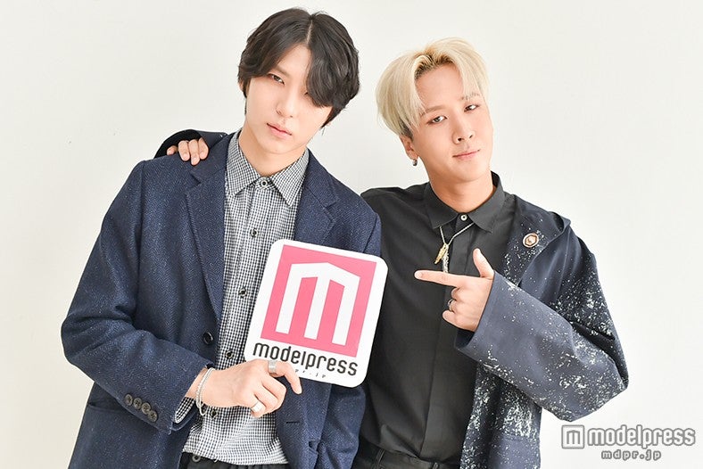 モデルプレスのインタビューに応じてくれたVIXX LR（左から）レオ、ラビ