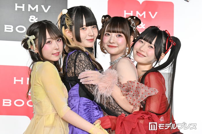 4人組アイドルグループメンバー、下積み時代回想 - モデルプレス